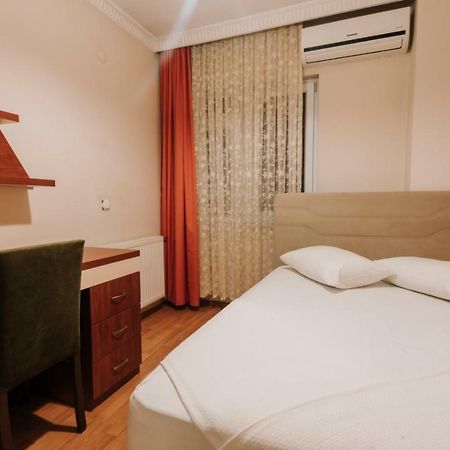 Nazli Apartment ทรับซอน ภายนอก รูปภาพ