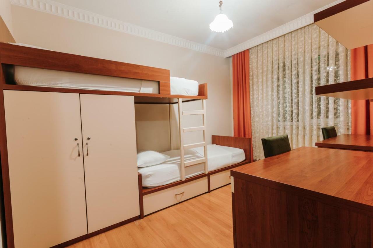 Nazli Apartment ทรับซอน ภายนอก รูปภาพ